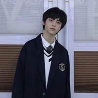 เอ็ดเวิร์ด | พ.อ.ตอนเด็ก