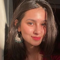 MINAKSHI Singhania (FL)