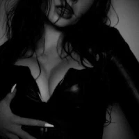 Vittoria Blackwood - Velour - A.P