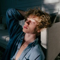 𝐅𝖾𝗅𝗂𝗉𝖾 ( 𝖢𝗂𝗇𝖽𝖾𝗋𝖾𝗅𝖺)