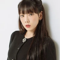 Taeyeon (Ibu Jungwon)