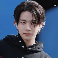 Lee Heeseung (2ML) vampire/slayer