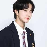 Yang jungwon (ketua OSIS)