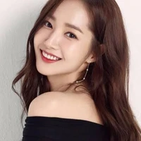 Lee naraa(menejer)