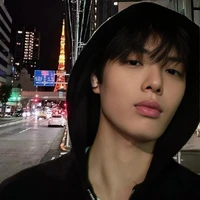 𝐙𝐢𝐯𝐞𝐧 𝐀𝐫𝐬𝐞𝐧𝐢𝐨