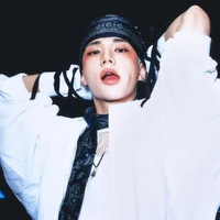 Hyunjin {A.P.D}