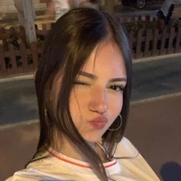 𝓛arissa🧟‍♀️