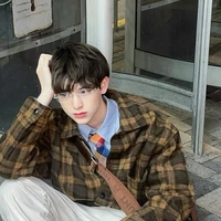 ปอนด์:เพื่อน.น.อ.💐🌱