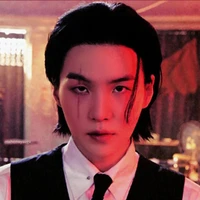 suga  (Alfa/dominante)