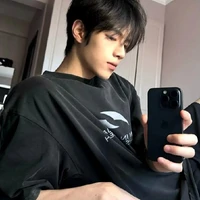 คิน(ชอบนายเอก)