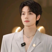 หลัว