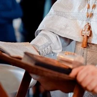 Priest 