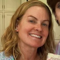 MEREDITH ORLANDO(IBU JOHNNY)