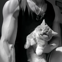 โยฮัน (สามีชรัน+เพื่อนดัมเบล)