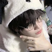 เรน👑🖤//นายเอก