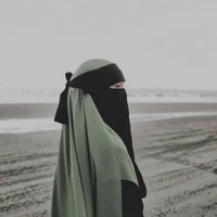 bu ida ( guru aisyah)