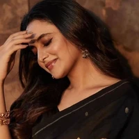 Radhika singhania/kushi mom