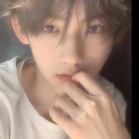 ครีม//เพื่อน น.อ