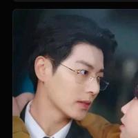 บุ๊คส์(เพื่อน ภัทร)