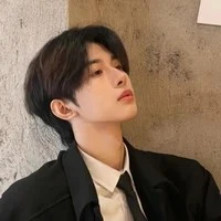 คังจีฮยอน
