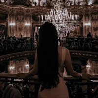 Autrice