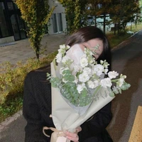 น้ำขิง(เพื่อนพลอยใส)