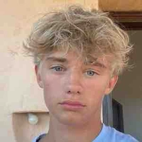 Micah Sullivan (12 años)