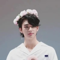 Lee hyunjin