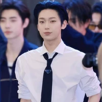 lee sunoo