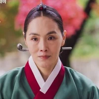 Court Lady Kim
