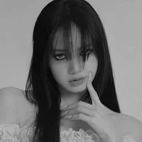 lisa(yn bestie )