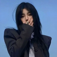 มิวเกอร์[เพื่อนพระเอก]
