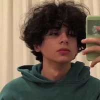 Kay Salvatore (17 anos)