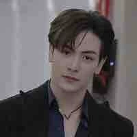 นาย(เพื่อน พ.อ)