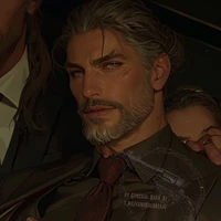 LE PARRAIN(le père de Adrian)