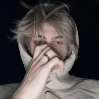 คริสตัล🦋 ม๊า นอ.