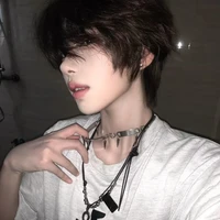 คาร์เรย์🕷️[น.อ]