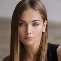 Tanya kapoor ( Fl step sister)