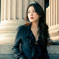 𝐂𝐢𝐜𝐢 𝐊𝐲𝐧𝐞