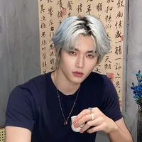คิม😈[ รุ่นพี่ที่ตามจีบนอ.]