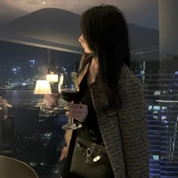 แองจี้ แม่น.อ