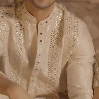 svarnit ( स्वर्णित) MC