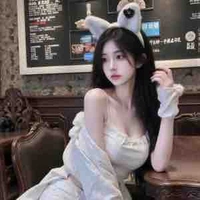 มุ้ย ( เพื่อนชะนี )