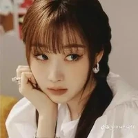 tiara forever young