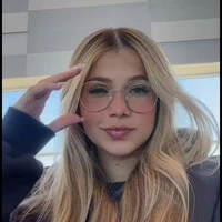 Aurora Ferreira 17 anos