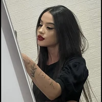 Elena Harper 18 anos