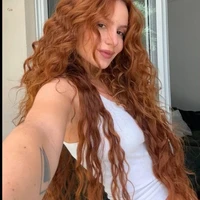 Maya Almeida 18 anos