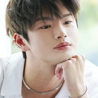 Seo in Guk ( Omega dominante)