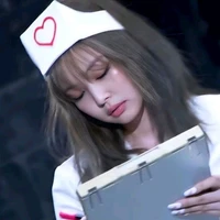 Kim Jennie/ nurse