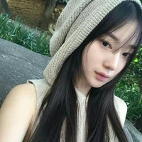 พริมพราย(พี่สาวคนโตน.อ)​